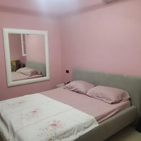 Appartement Potam 1 *